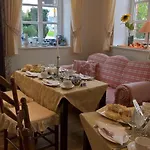 Stoevchen Cafe